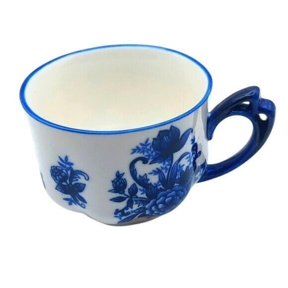 Godinger Blue & White Floral Porcelain Teacup and Saucer Ashley Grace Collection - Picture 6 of 9
